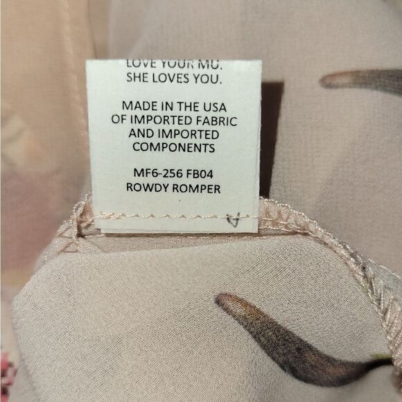 Show Me Your MuMu Rowdy Romper Peach Desert Rose Bull Head S - Picture 11 of 14